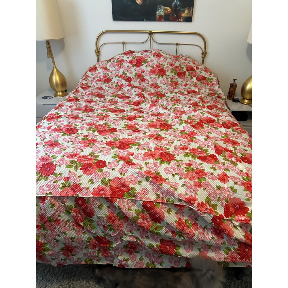 Vintage Gorgeous Floral Bedspread